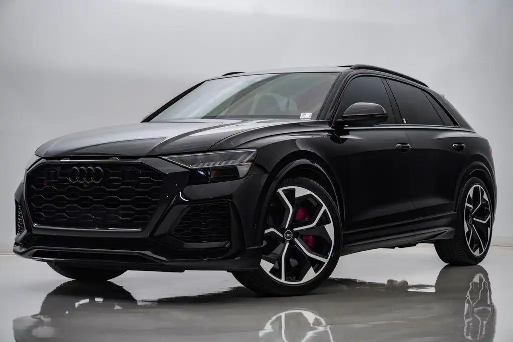 2022 Audi RS Q8 Base's photo