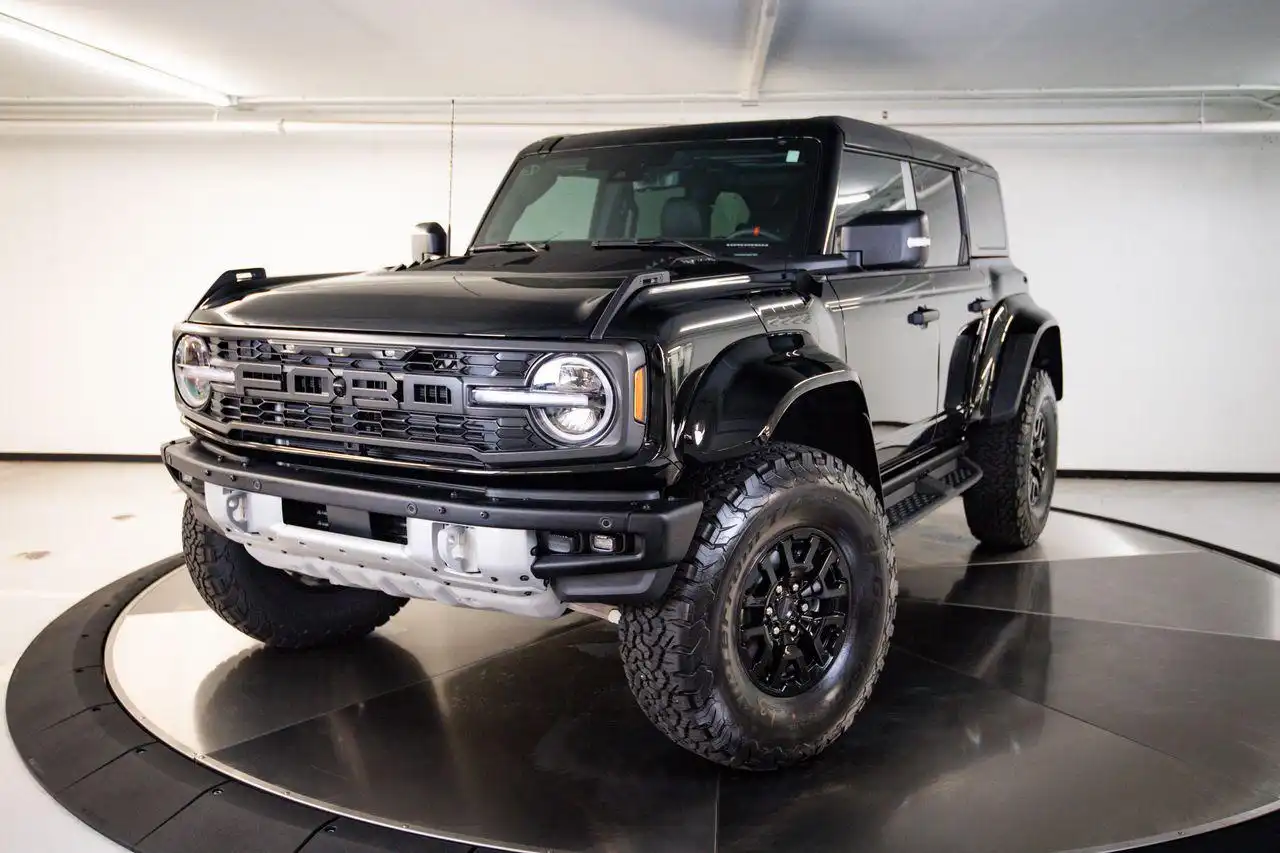 2026 Ford Bronco Raptor 4x4's photo