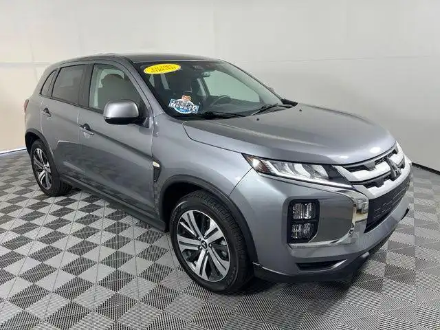 2024 Mitsubishi Outlander Sport 2.0 ES AWC CVT's photo