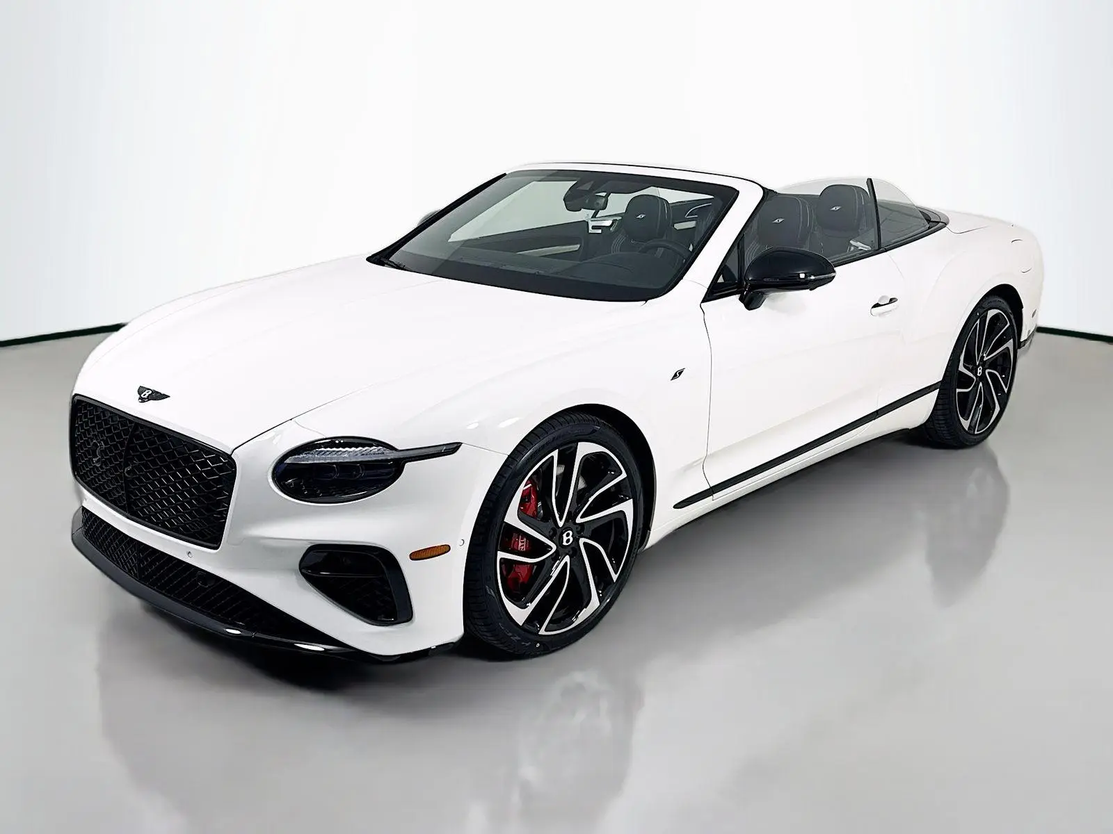 2026 Bentley Continental GT undefined photo 3