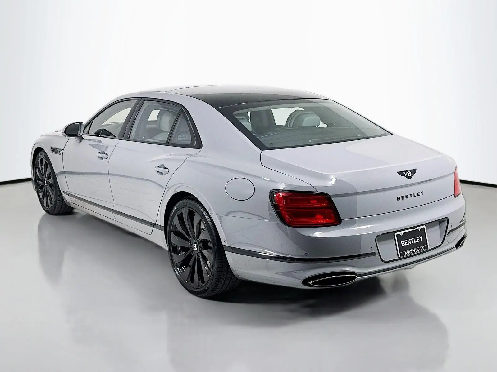 2026 Bentley Flying Spur undefined photo 5