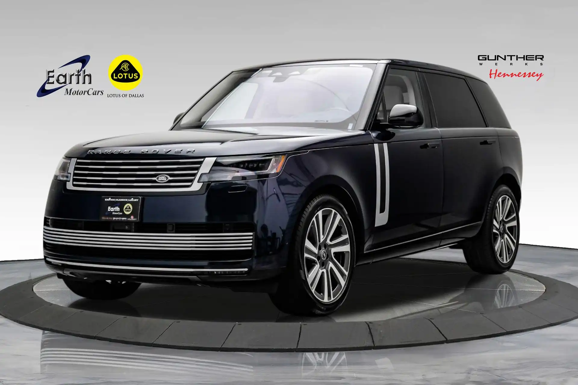 2023 Land Rover Range Rover 4.4 SV LWB's photo