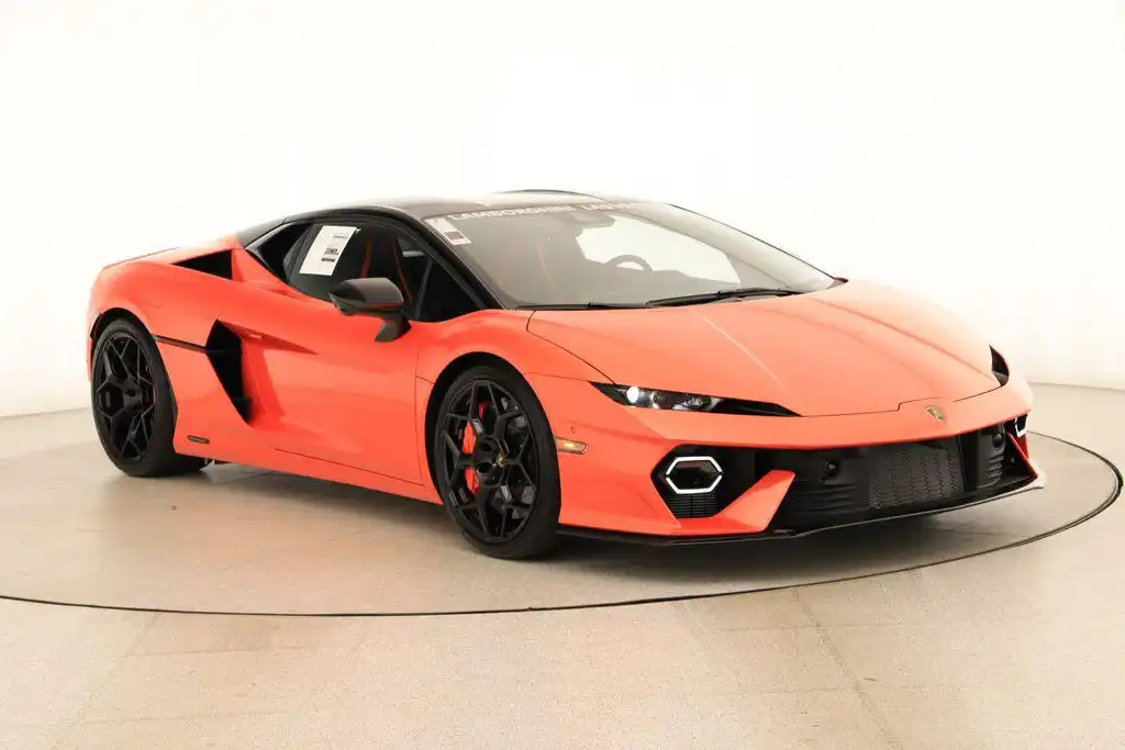 2026 Lamborghini Temerario 4.0 V8 PHEV's photo