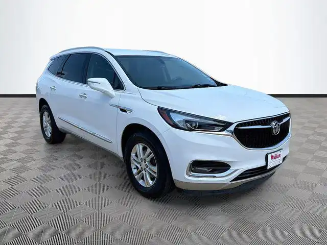 2020 Buick Enclave Essence's photo