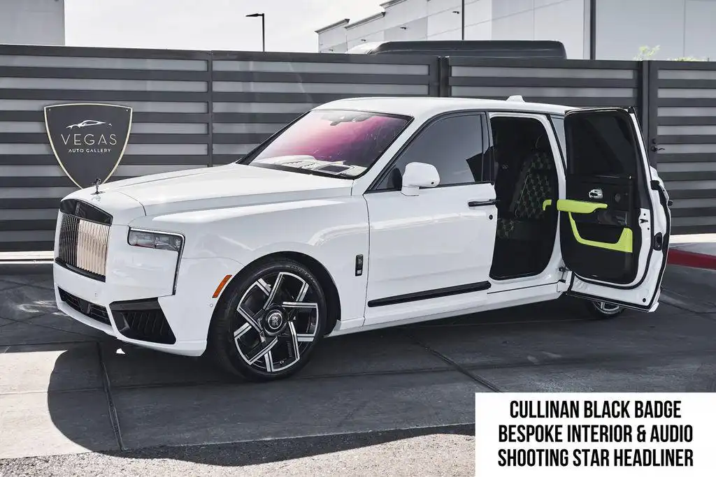 2025 Rolls-Royce Cullinan Black Badge's photo