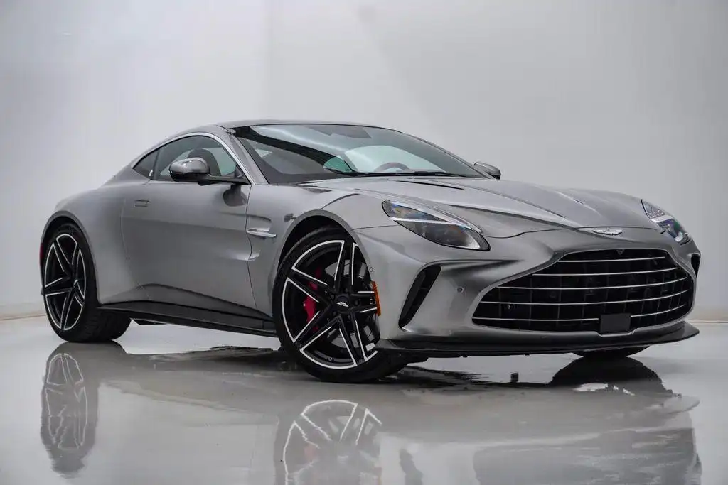 2025 Aston Martin Vantage 4.0 V8 AUTO's photo