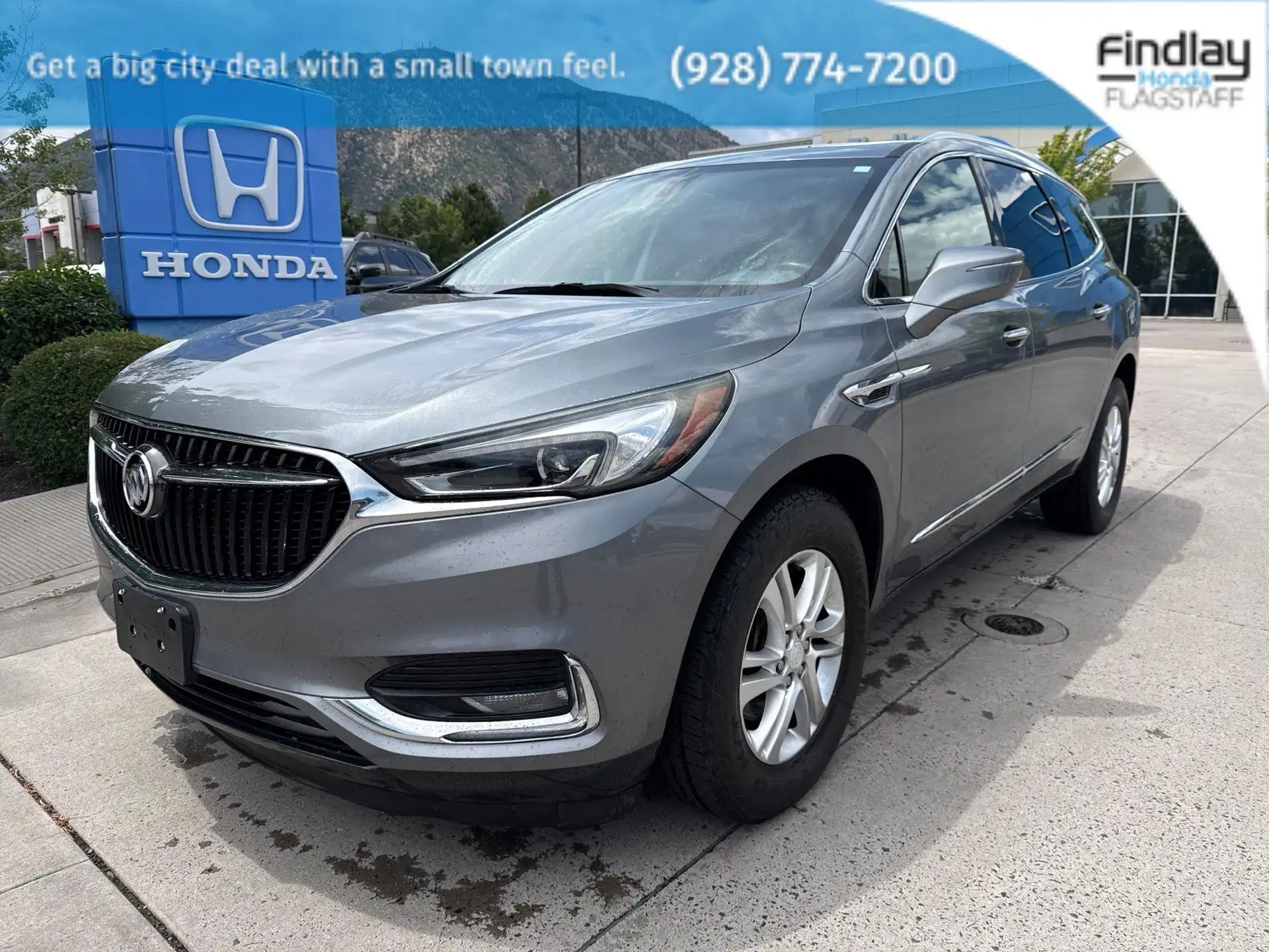 2018 Buick Enclave Essence AWD's photo