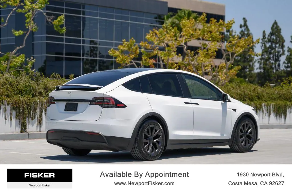 2023 Tesla Model X Long Range photo 3