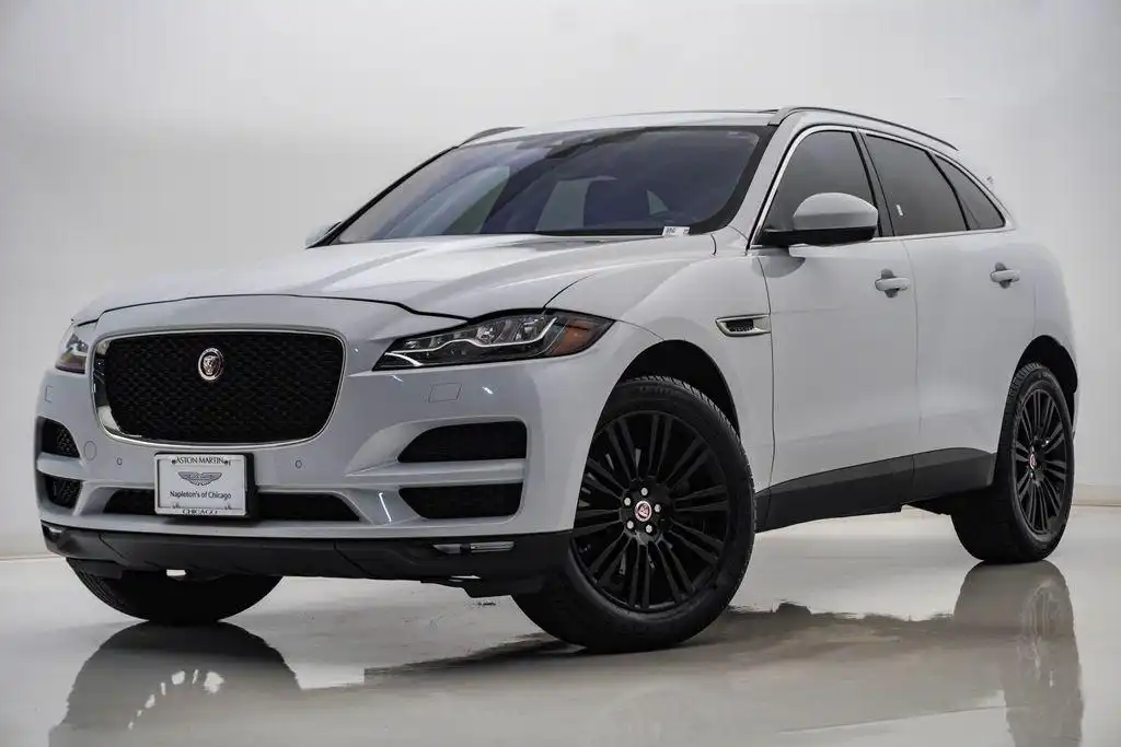 2018 Jaguar F-PACE 35t Portfolio AWD's photo