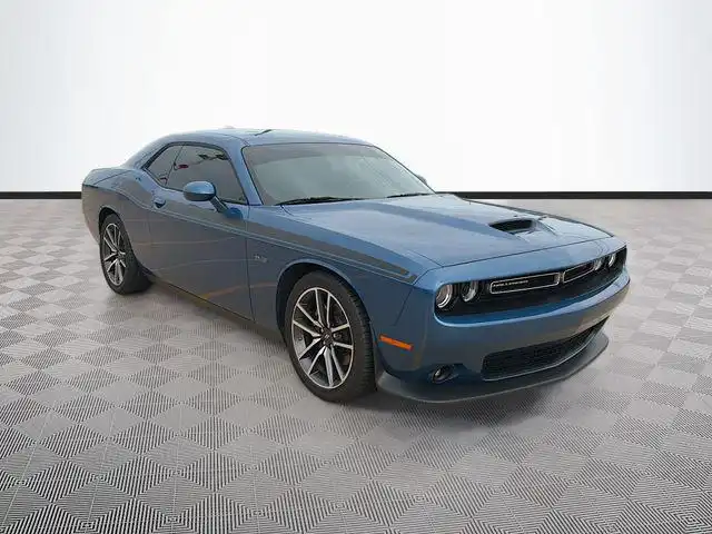 2023 Dodge Challenger R/T's photo
