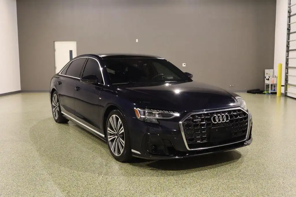 2024 Audi A8 55 TFSI quattro Tiptronic L's photo