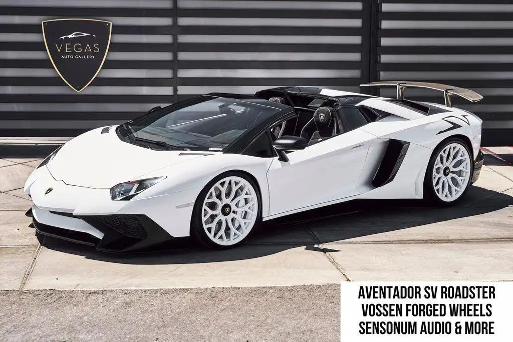 2016 Lamborghini Aventador LP 750-4 Superveloce Roadster's photo
