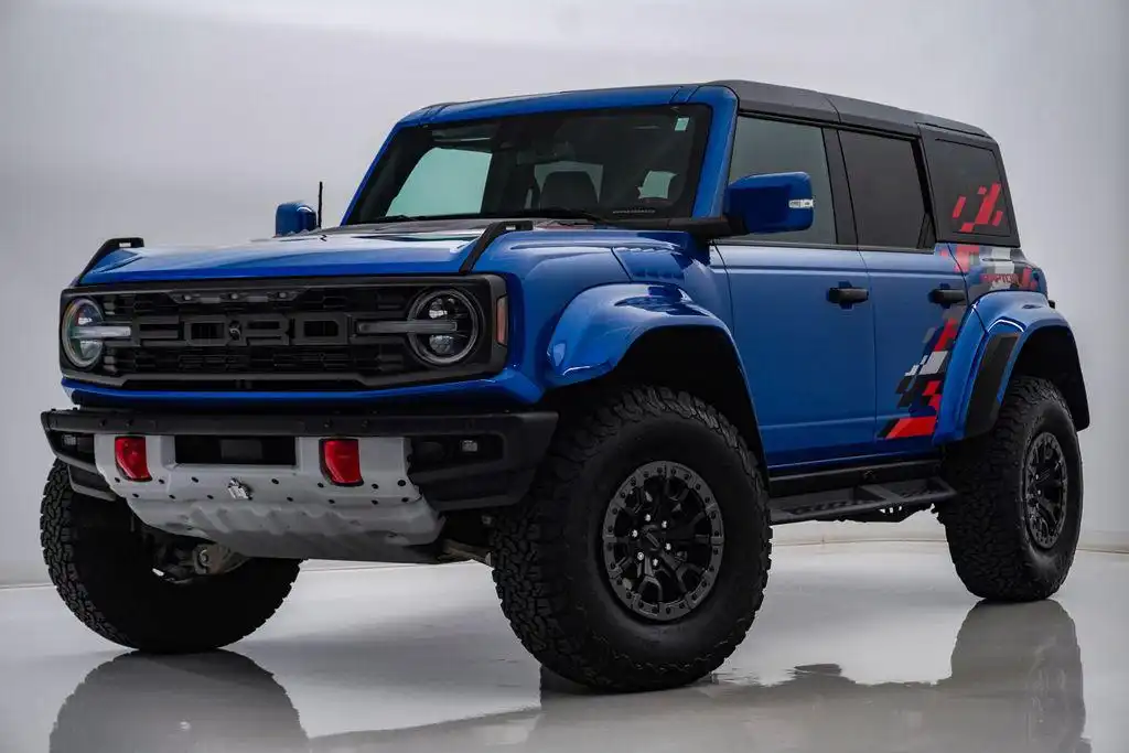 2024 Ford Bronco Raptor 4x4's photo
