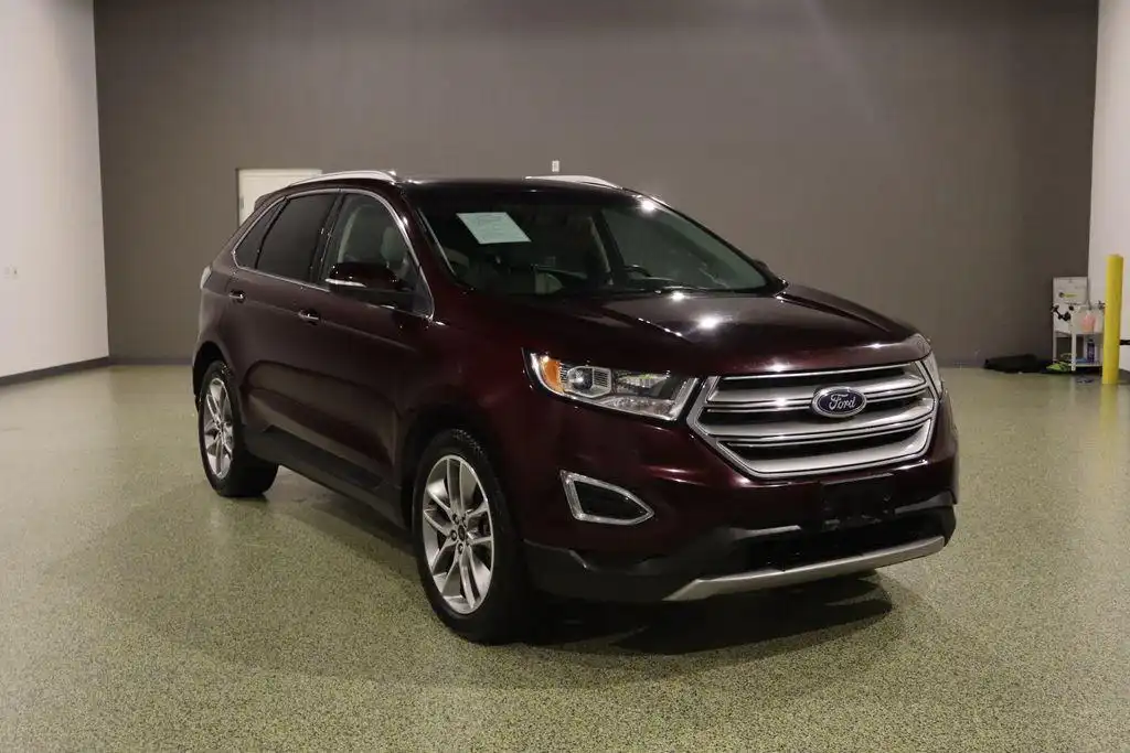 2017 Ford Edge Titanium's photo