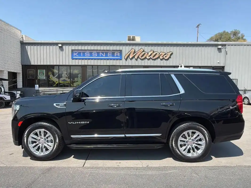 2023 GMC Yukon SLT 4WD's photo