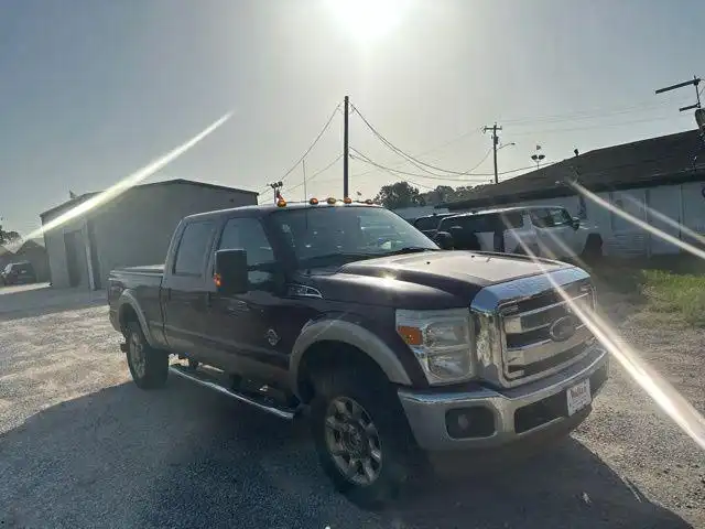 2013 Ford F-250 Lariat 4x4 Crew Cab 156 in's photo