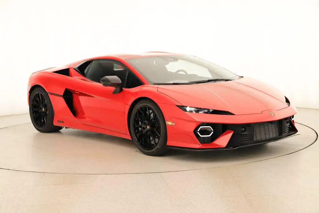 2026 Lamborghini Temerario 4.0 V8 PHEV's photo
