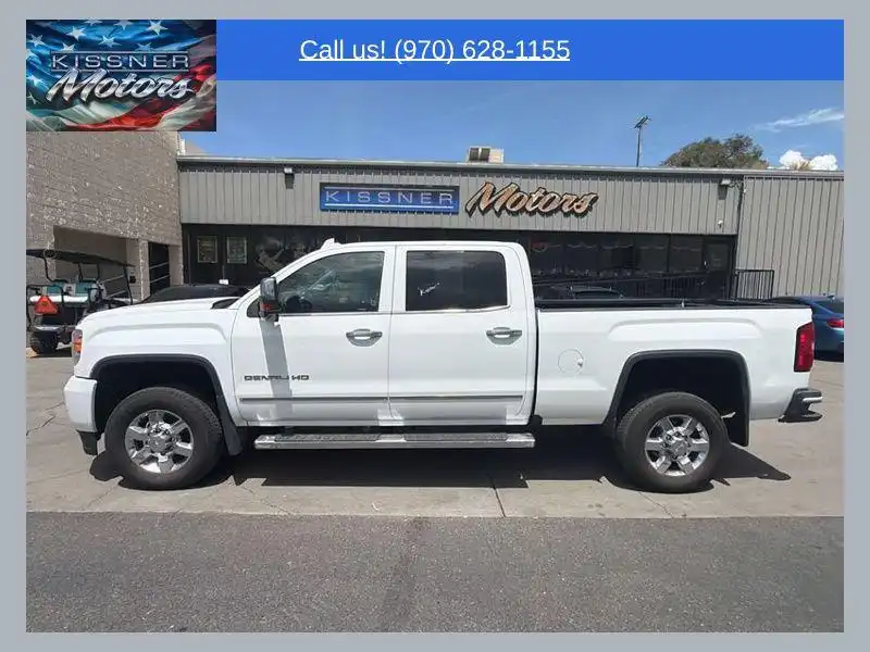 2017 GMC Sierra Denali 4x4 Crew Cab Standard Box's photo