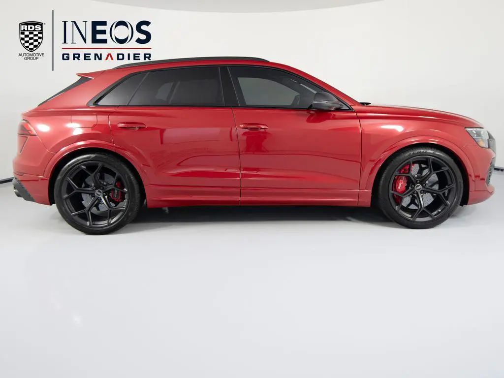 2025 Audi RS Q8 Base photo 5