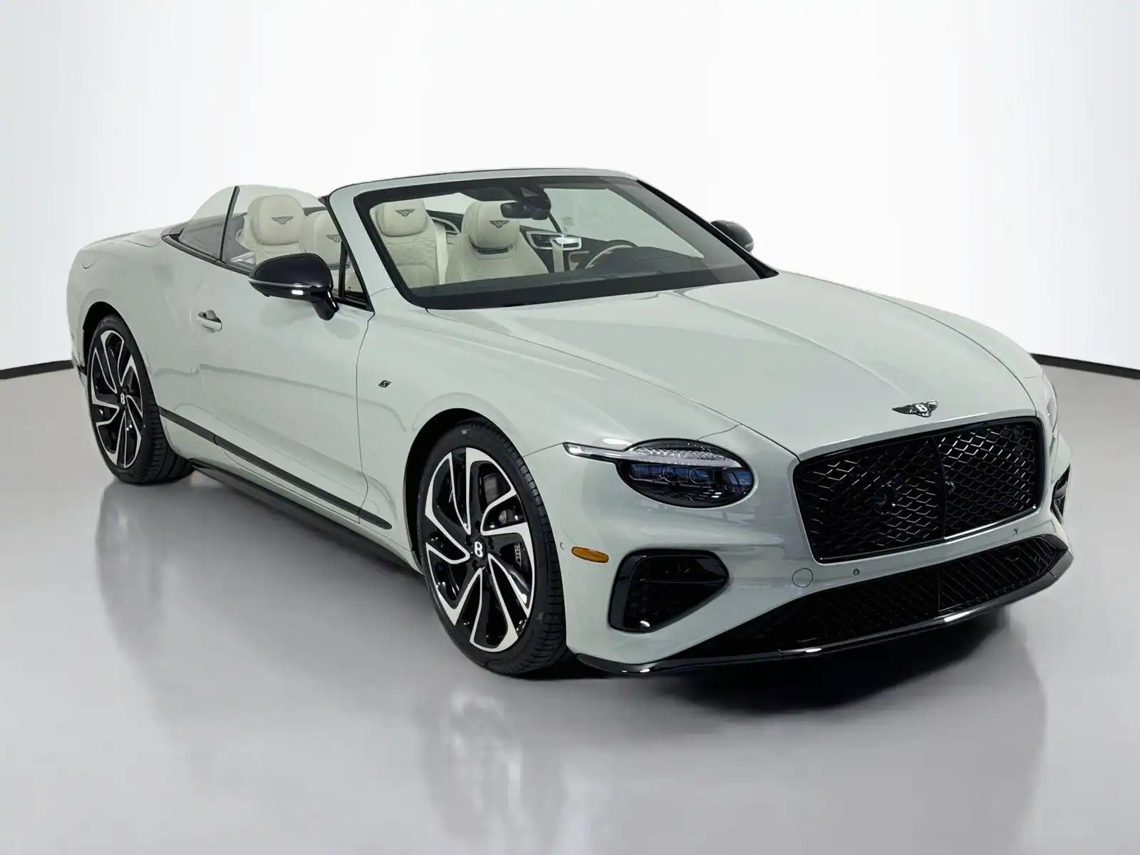 2026 Bentley Continental GT Base's photo
