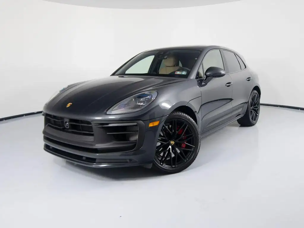 2024 Porsche Macan GTS's photo