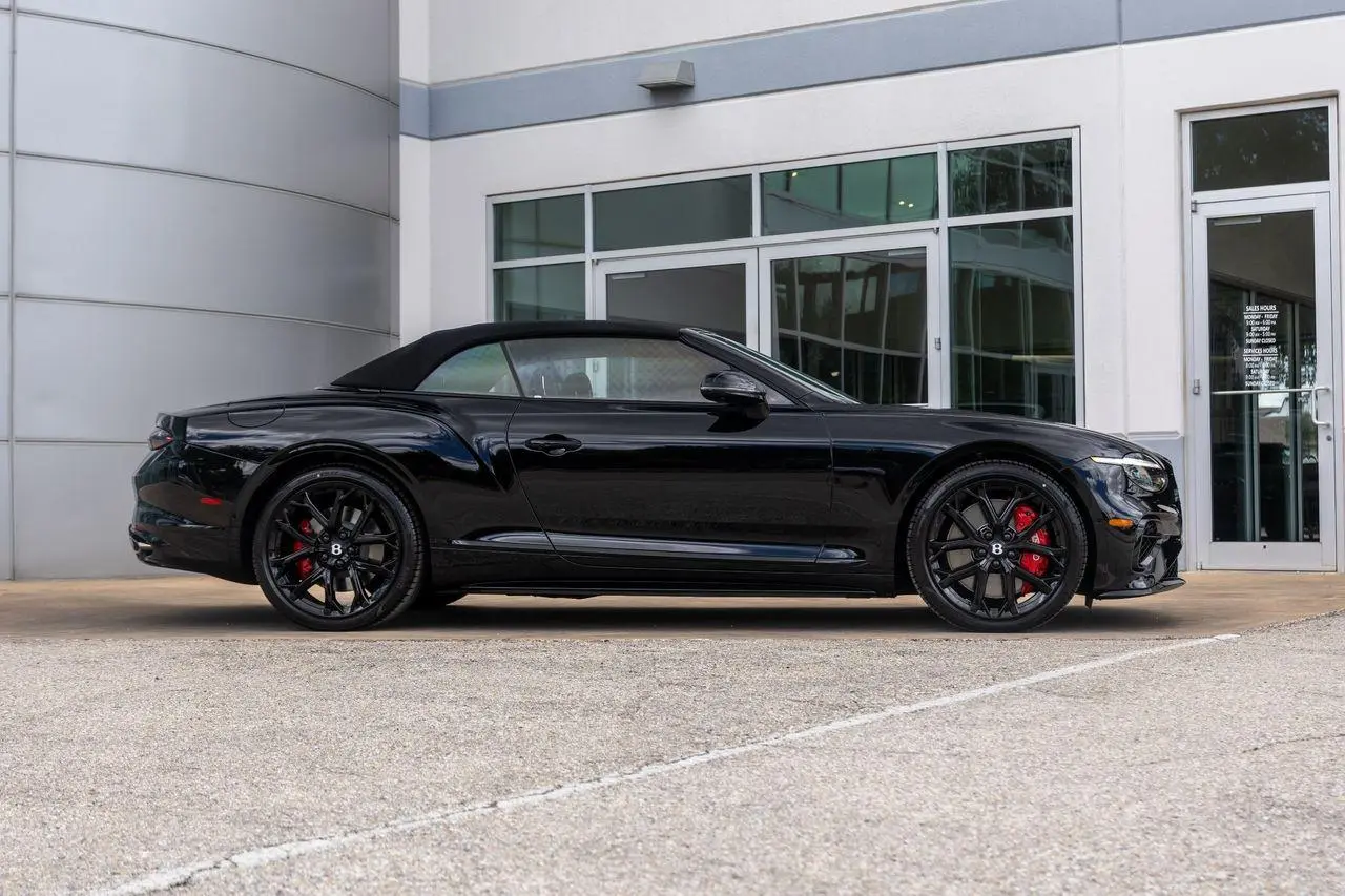 2026 Bentley Continental GT Base photo 5
