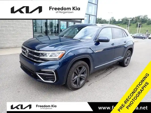 2021 Volkswagen Atlas Cross Sport 3.6L V6 SE w/Tech R-Line 4MOTION's photo