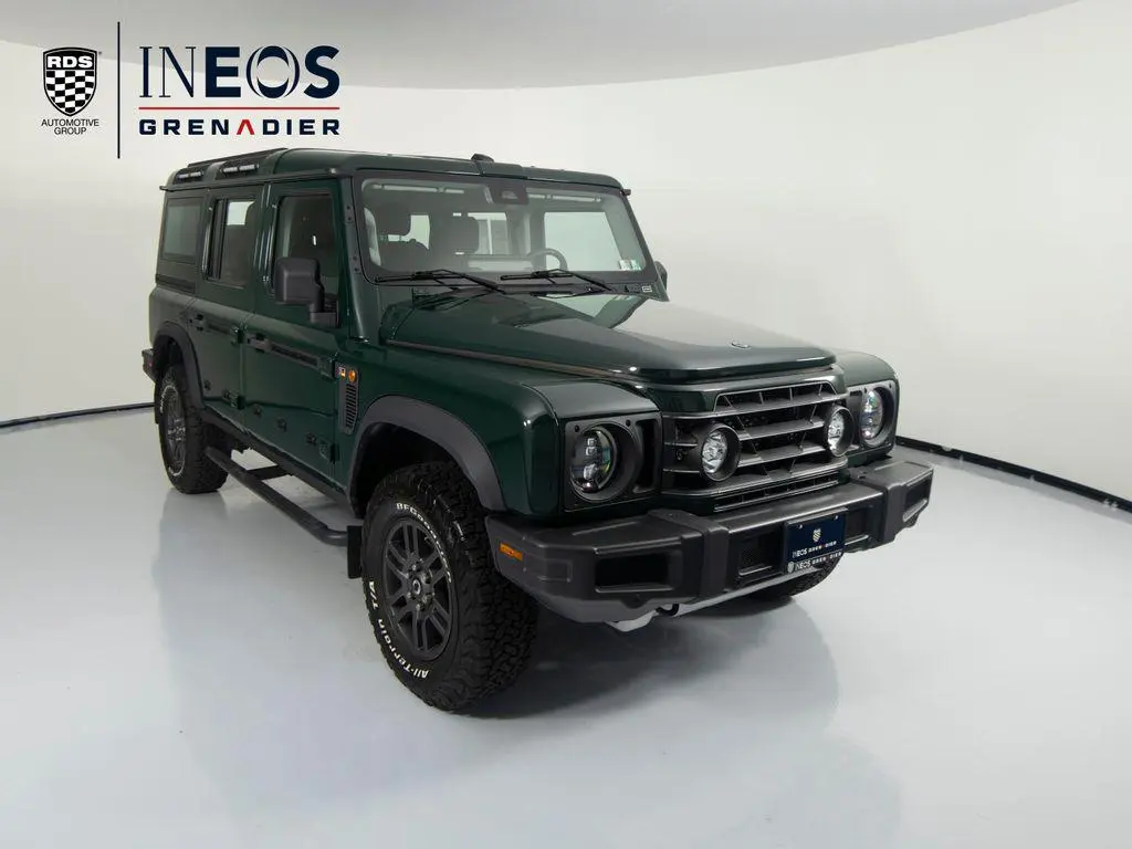 2025 INEOS Grenadier Base photo 3