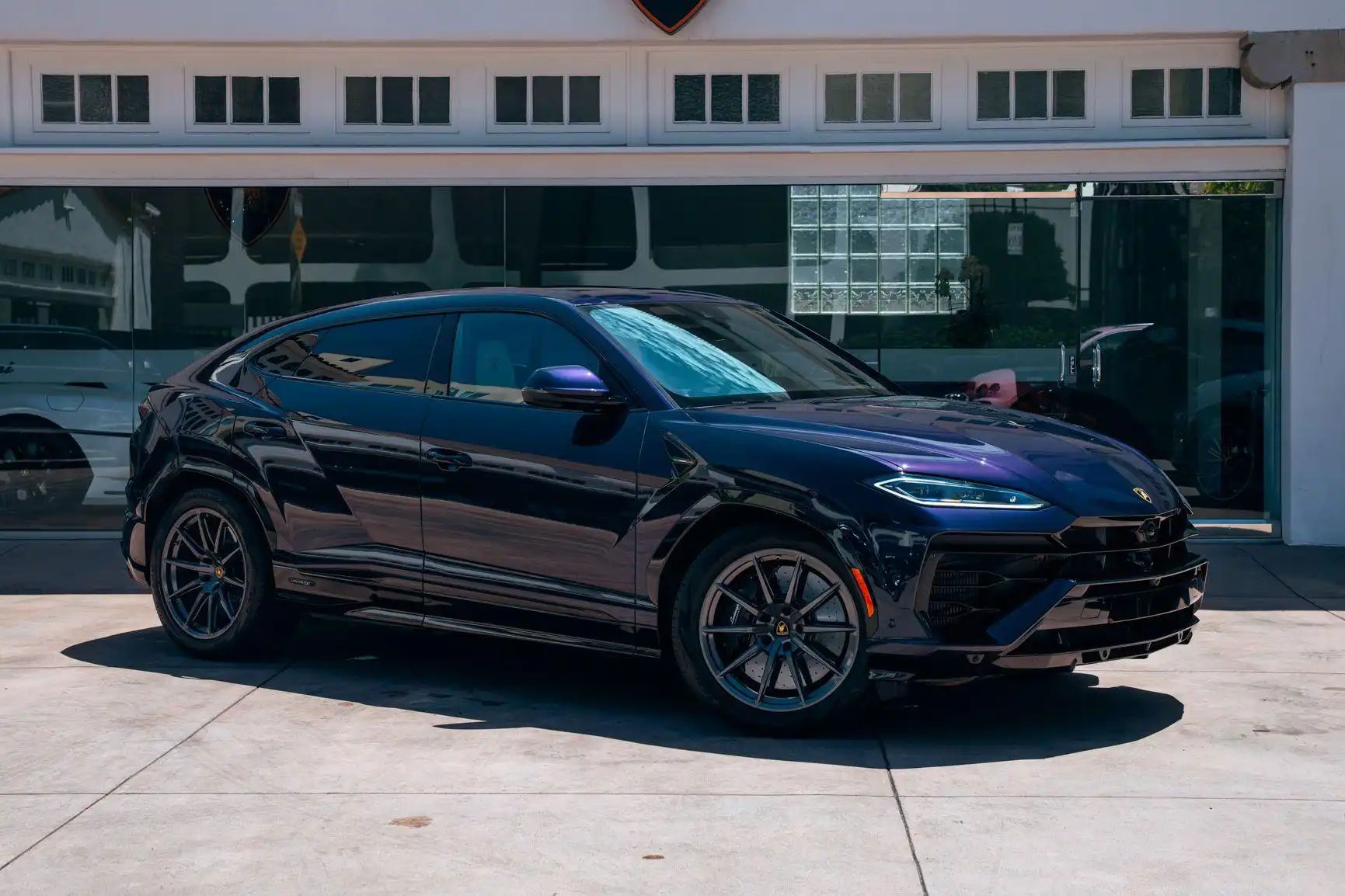 2025 Lamborghini Urus 4.0 V8 PHEV SE's photo