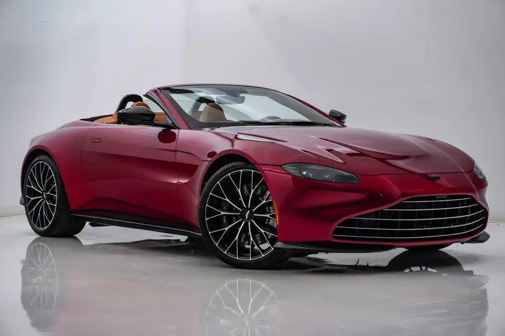 2023 Aston Martin Vantage 4.0 V8 Roadster's photo