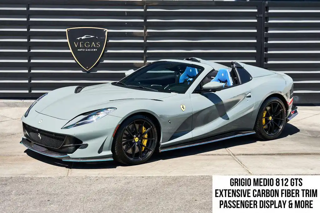 2023 Ferrari 812 Base's photo
