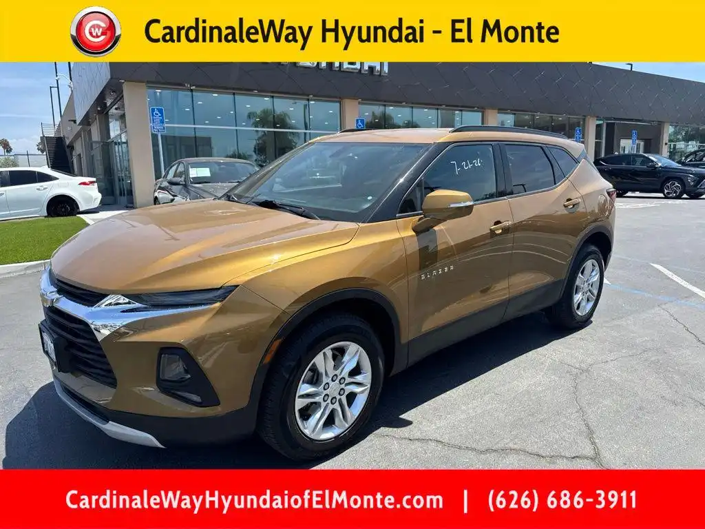 2019 Chevrolet Blazer Cloth FWD 1LT's photo