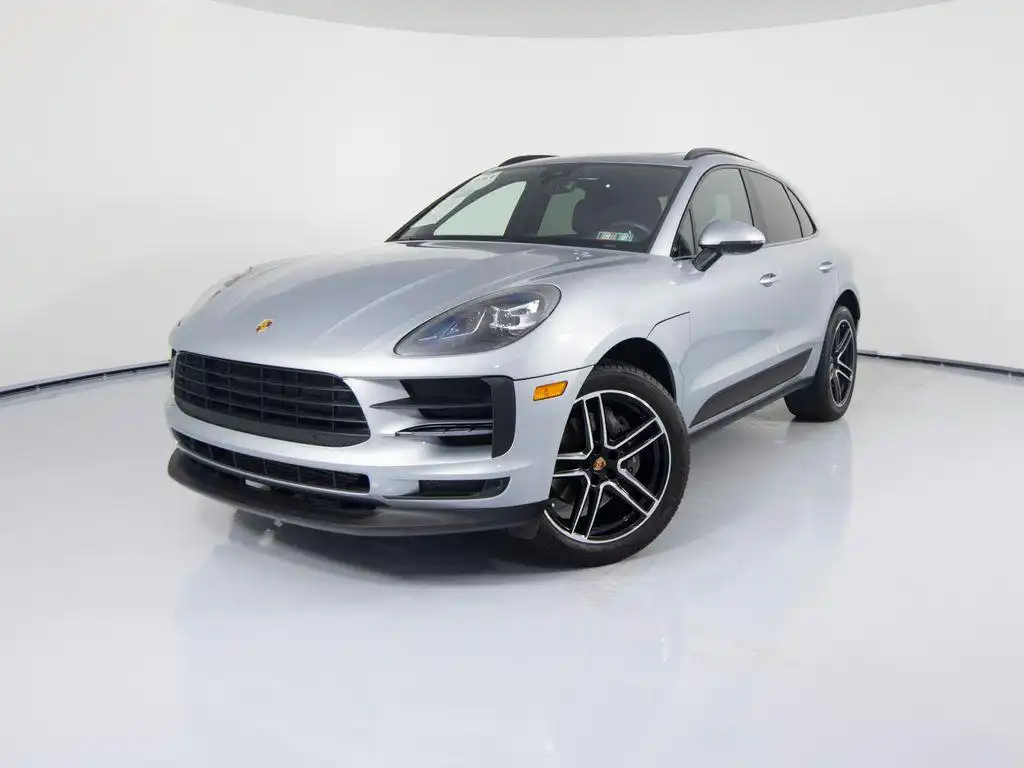 2021 Porsche Macan Base's photo