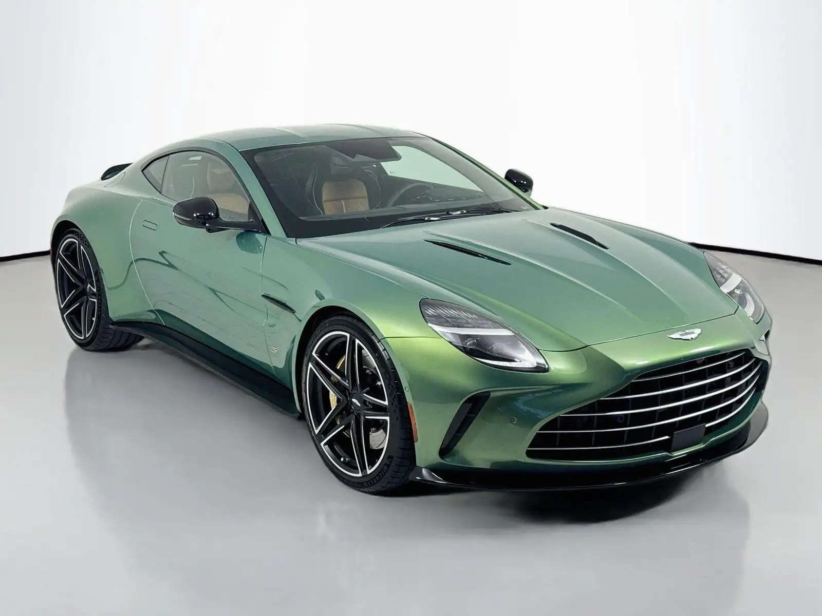 2026 Aston Martin Vantage 4.0 V8's photo