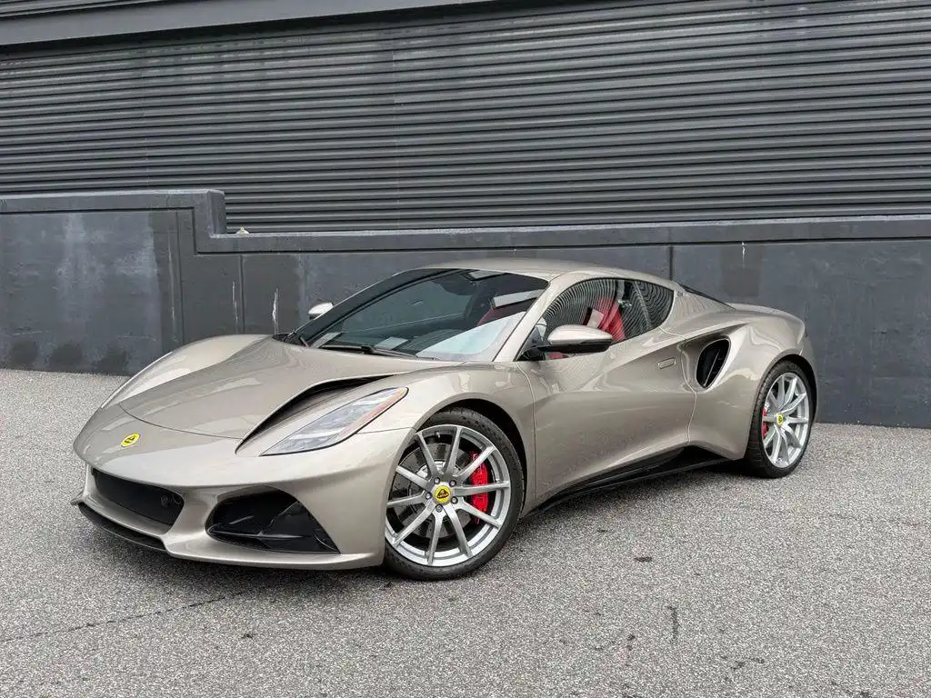 2025 Lotus Emira's photo