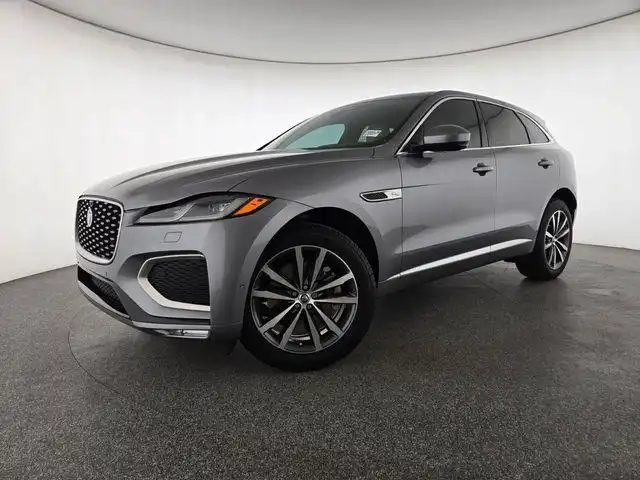 2026 Jaguar F-PACE P250 R-Dynamic S's photo