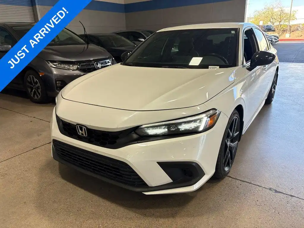 2024 Honda Civic Sport CVT's photo