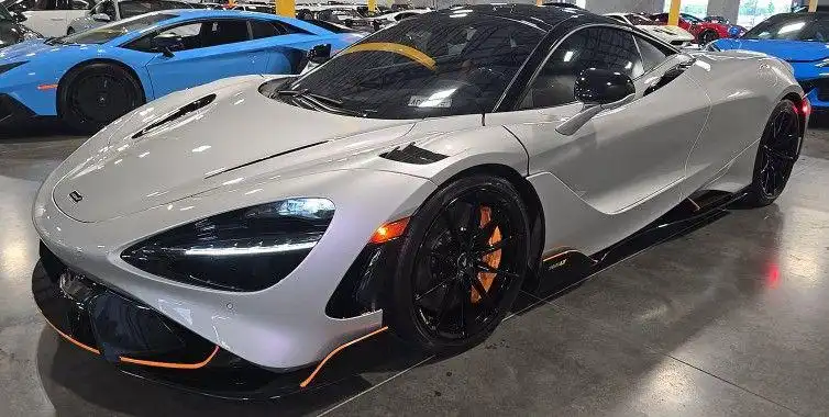 2021 McLaren 765LT Base's photo