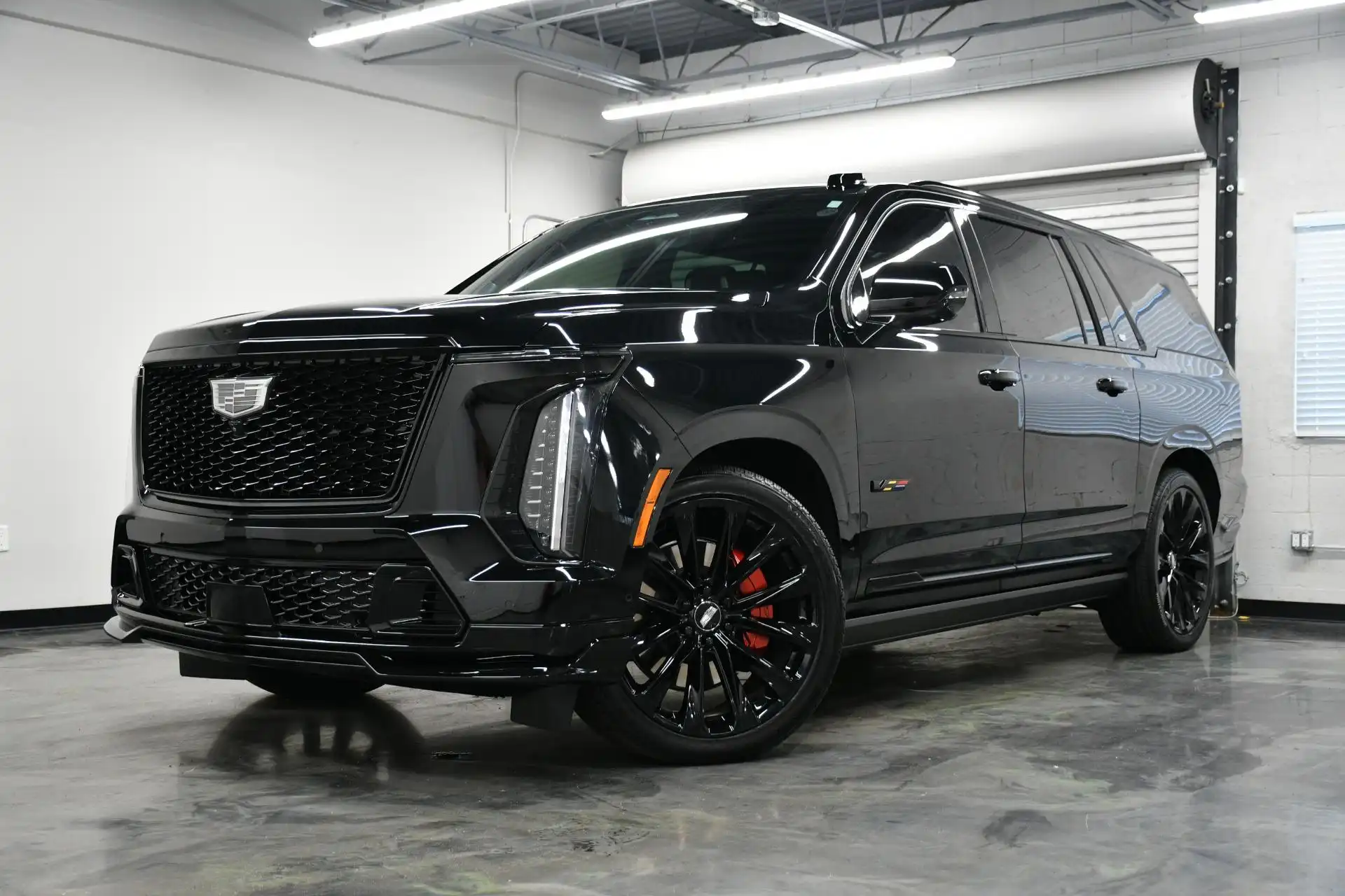 2026 Cadillac Escalade ESV V-Series AWD 4dr's photo