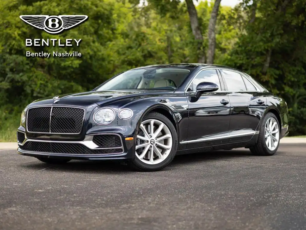 2024 Bentley Flying Spur V8 Mulliner's photo