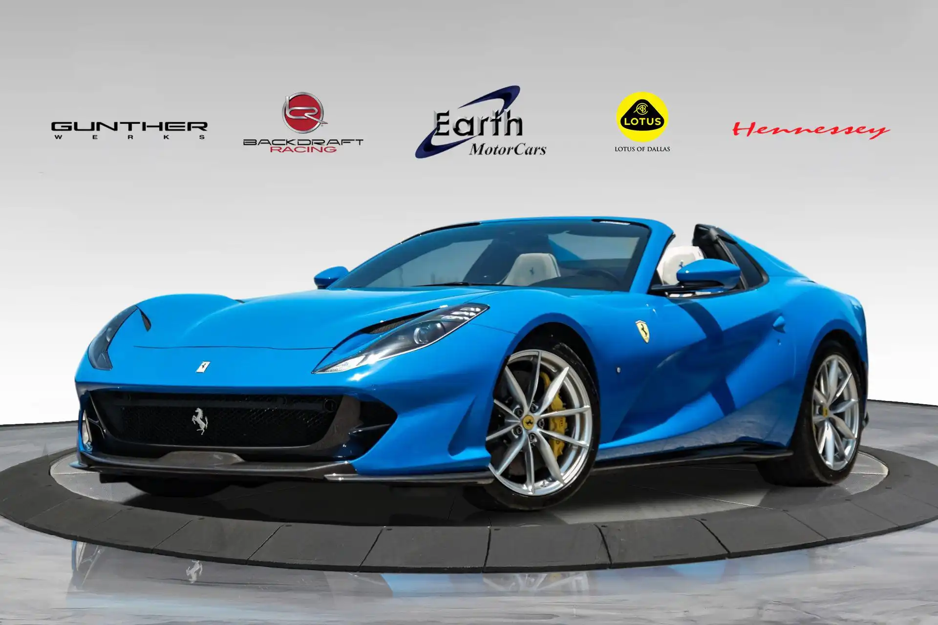 2022 Ferrari 812 Base's photo