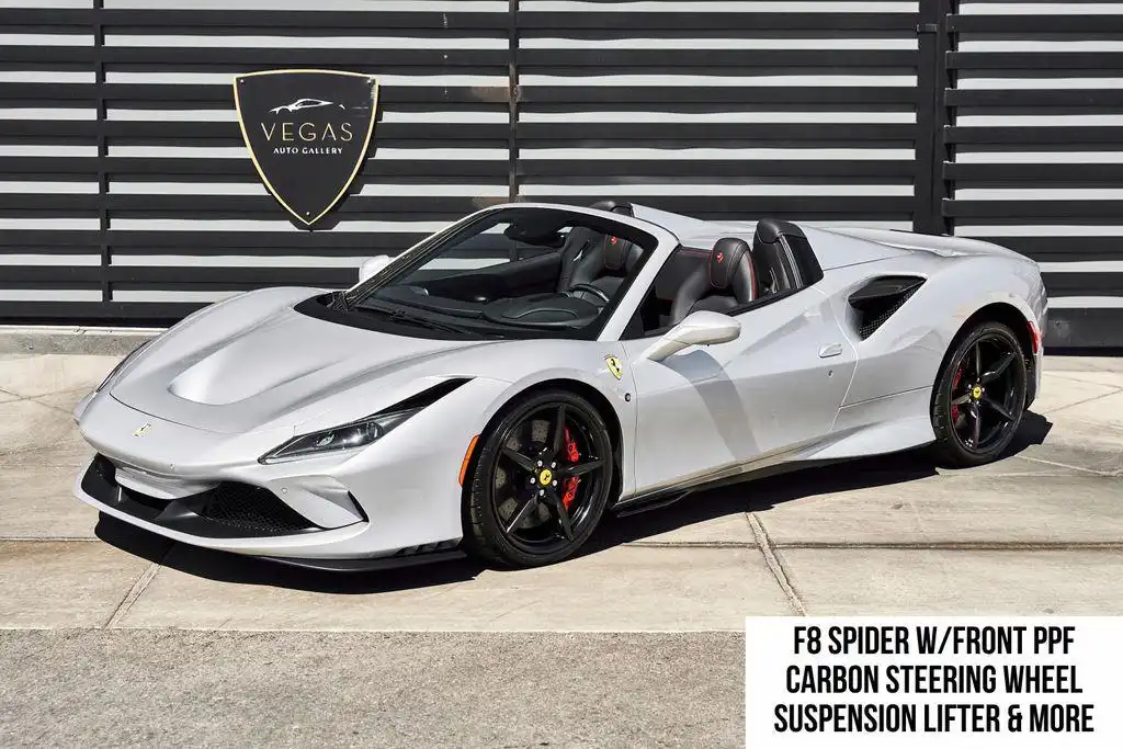 2022 Ferrari F8 Spyder's photo