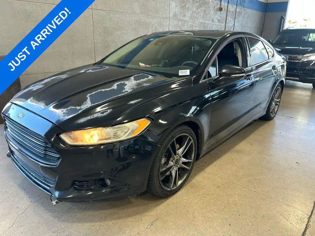2013 Ford Fusion Titanium I4 FWD's photo