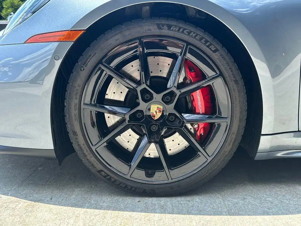 2026 Porsche 911 Carrera 4S Coupe's photo