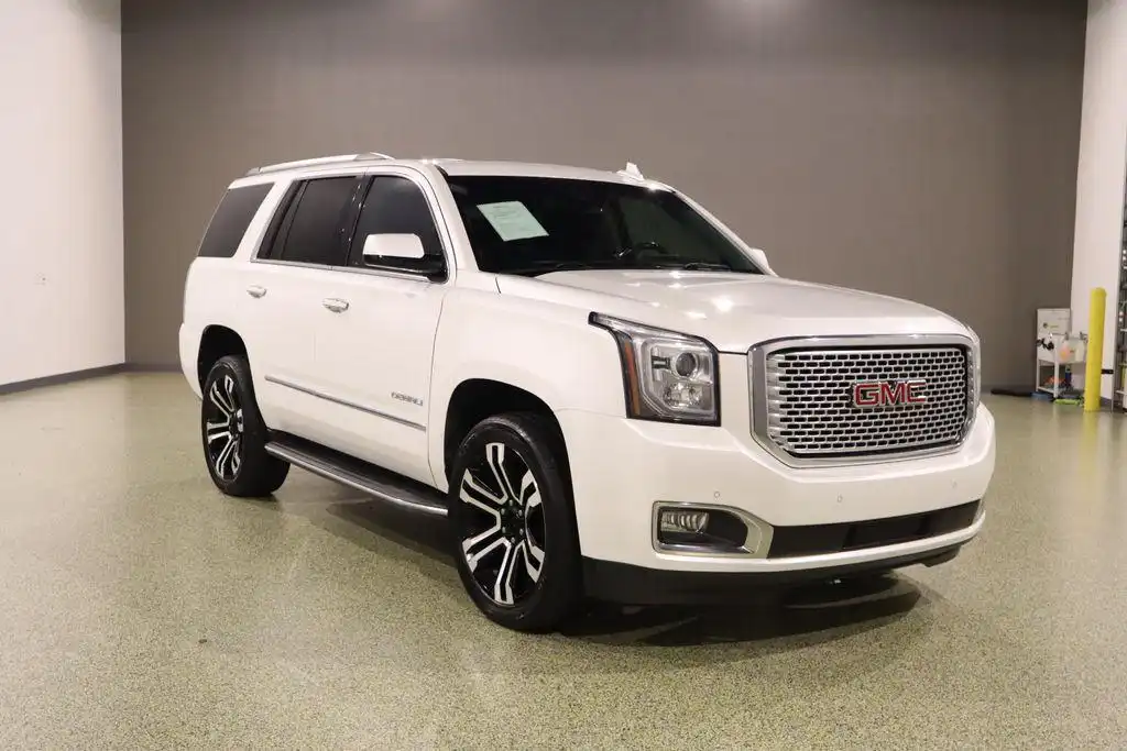 2017 GMC Yukon Denali 2WD's photo