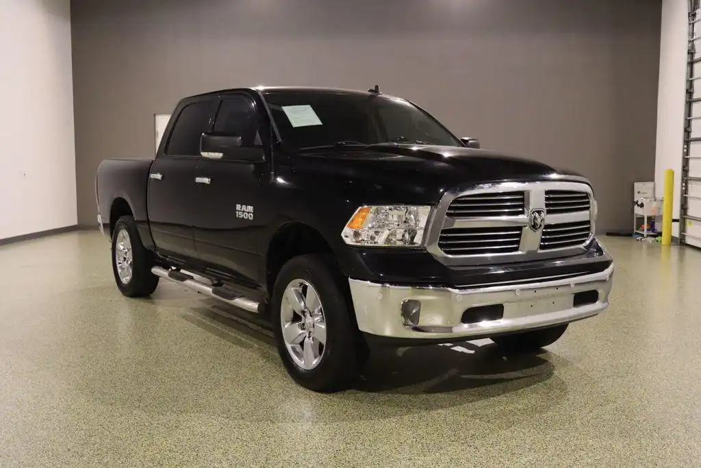 2018 RAM 1500 Big Horn 4WD Crew Cab 5'7's photo