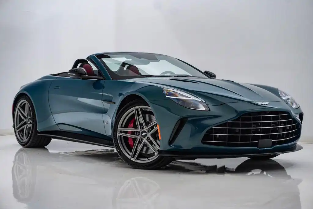 2026 Aston Martin Vantage 4.0 V8 Roadster's photo