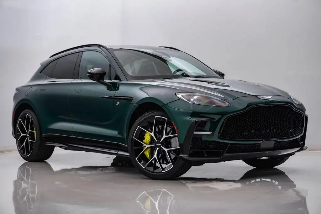 2026 Aston Martin DBX 4.0 V8 S AWD's photo