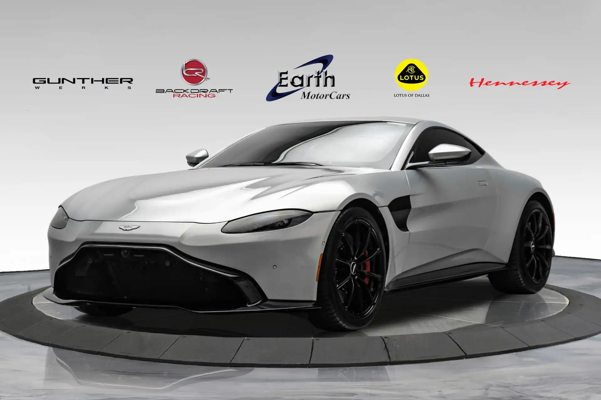 2019 Aston Martin Vantage 4.0 V8's photo
