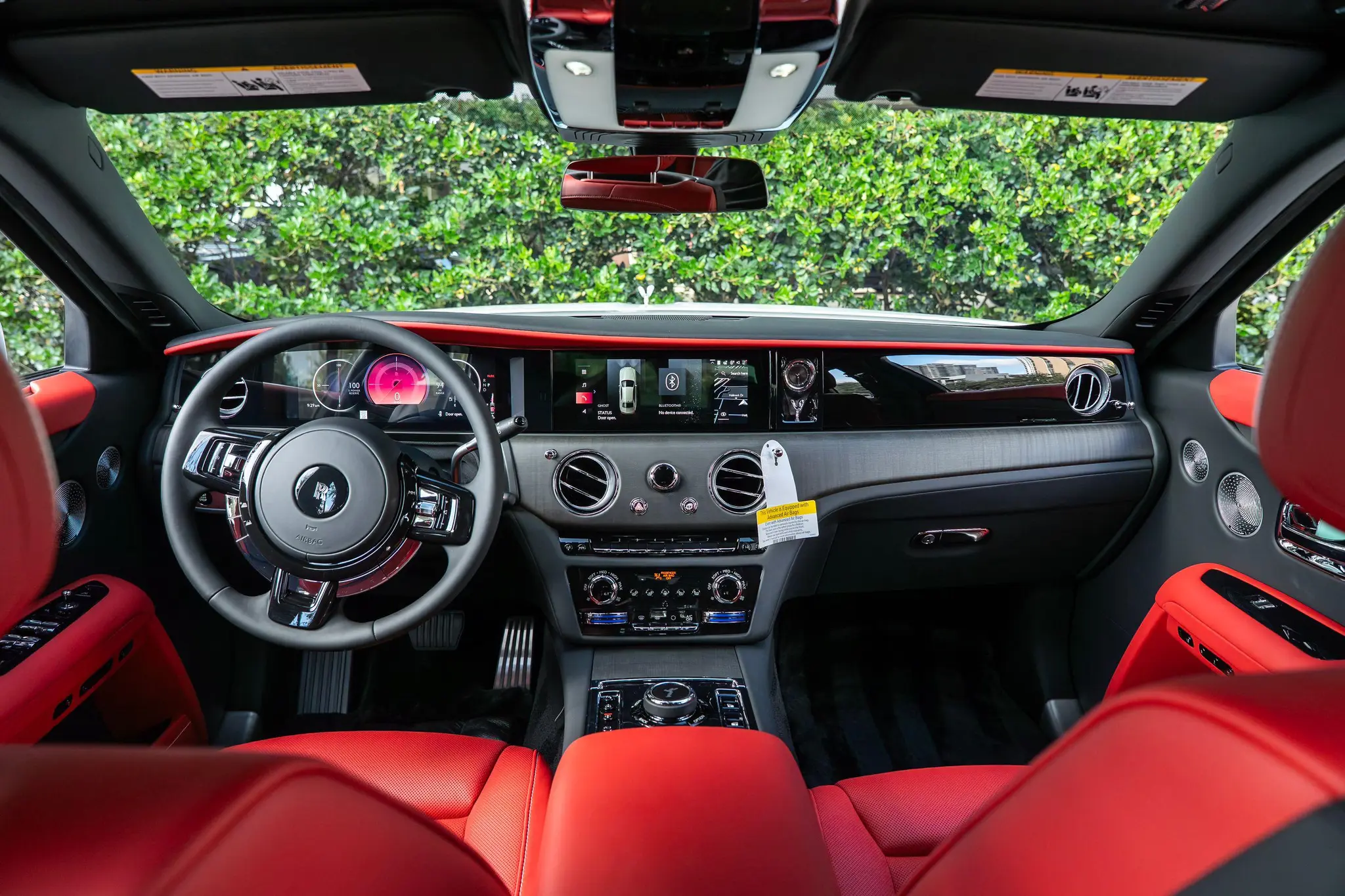 2027 Rolls-Royce Ghost Base photo 4